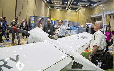 commercial drone expo returns  las vegas conventions business