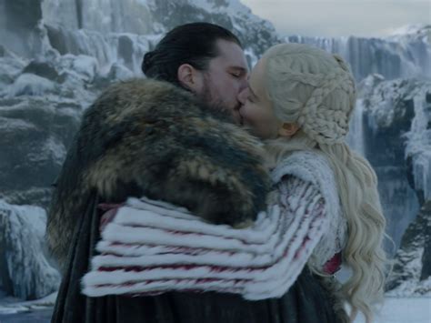 emilia clarke shared photo with kit harington joked about game of