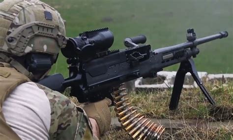 general dynamics unveils advanced version    lightweight machine gun