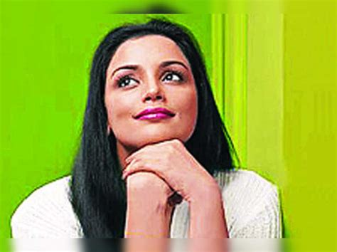 Blessy Shweta Menon S Delivery Immortalised For The Screen Malayalam