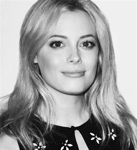 Breaking Out Community’ S Gillian Jacobs Vogue