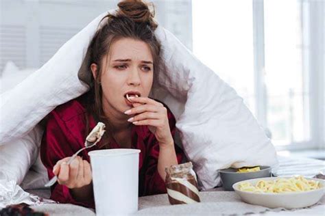 how to prevent stress eating when you re stuck at home