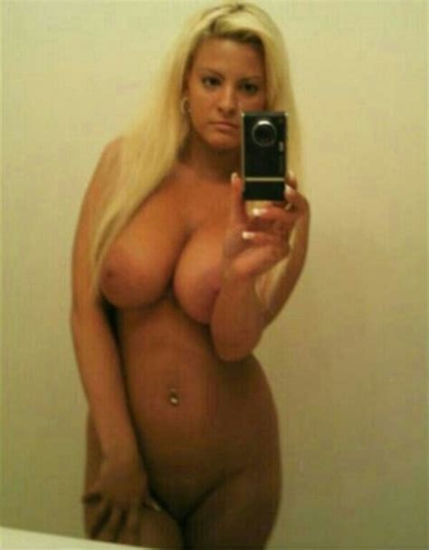 Jessica Simpson Nude And Naked Leaked Photos And Videos Jessica