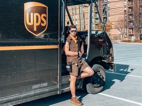 long   local ups  fedex delivery driver wait