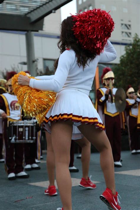 hot and sexy usc trojans song girls cheerleaders 4x6 glossy