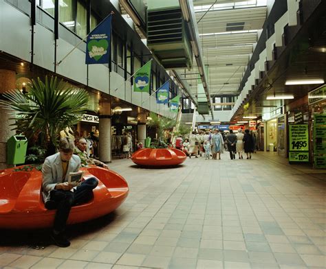 moet je zien zo werd het plan voor winkelcentrum hoog catharijne  jaar geleden gepresenteerd