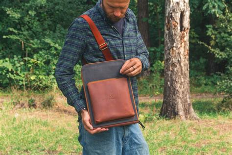 beaver craft sx deluxe wood carving set  leather shoulder bag