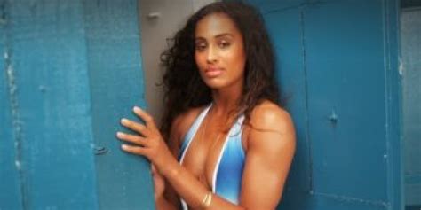Skylar Diggins Sizzles In 2014 Sports Illustrated Swimsuit