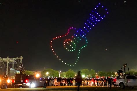 drone light show performed  mexico  signed verge aero soundlightupsoundlightup