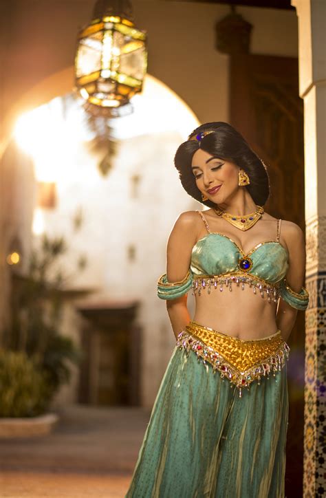 Photo Gallery Jasmine Princess Of Agrabah Disney Parks