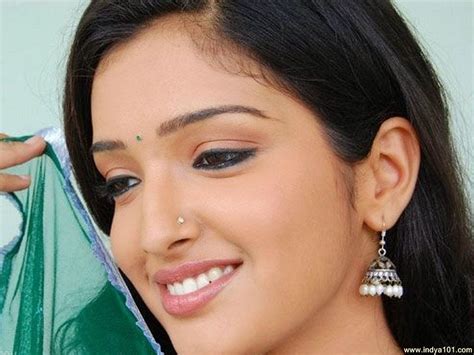 nirahua hindustani actress amrapali dubey wallpapers hot