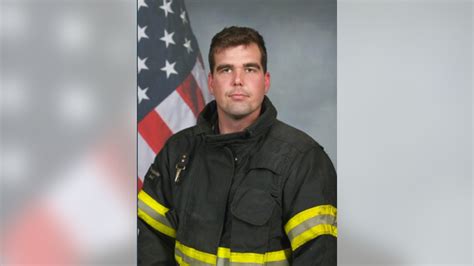 nashville firefighter missing since vehicle plunged into river search
