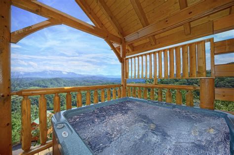 romantic cabins perfect  couples  pigeon forge