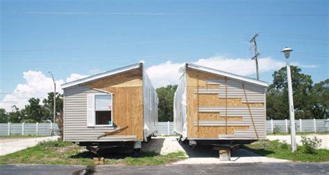 double wide home split preparation    trailer
