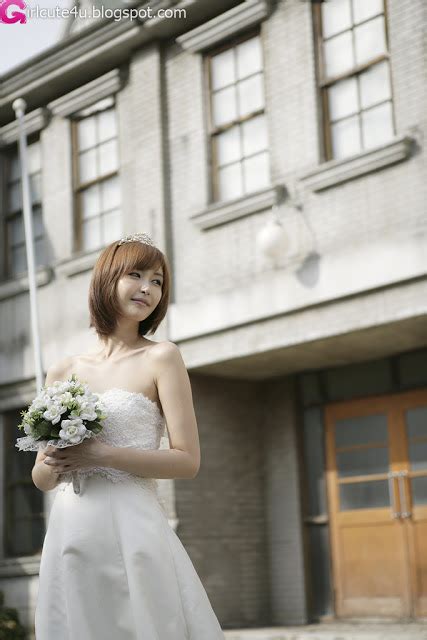 xxx nude girls kang yui wedding dress