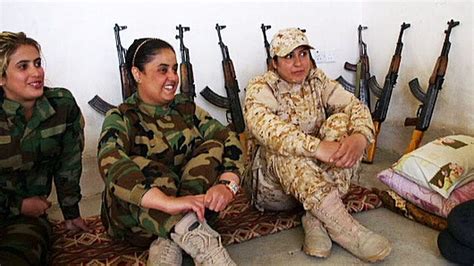 women peshmerga fighters on frontlines against islamic