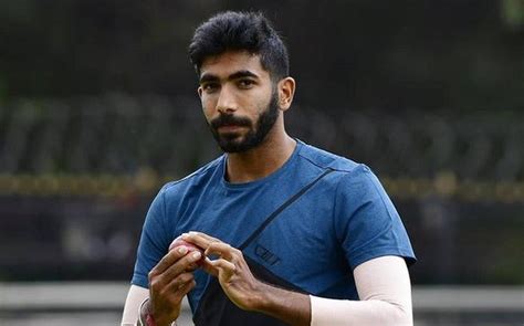 jasprit bumrah full biography records height weight age wife