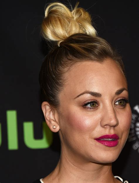 See Kaley Cuoco S Adorable Spring Hairstyle Idea From