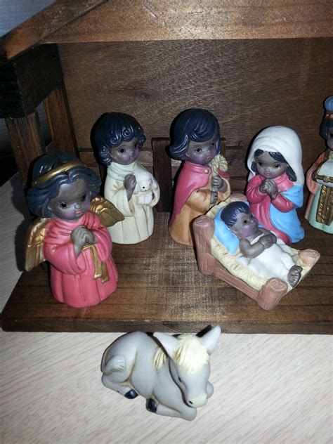 black brown skin nativity set 11 piece ceramic with precious moments