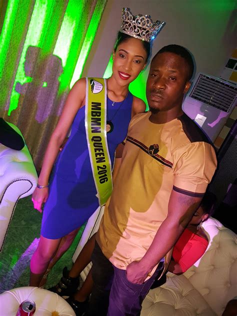Excited Nigerian Man Gives Beauty Queen 18 000 Dollars Worth Of Gold