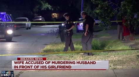 Debra Davis Houston Wife Fatally Shoots Cheating Husband