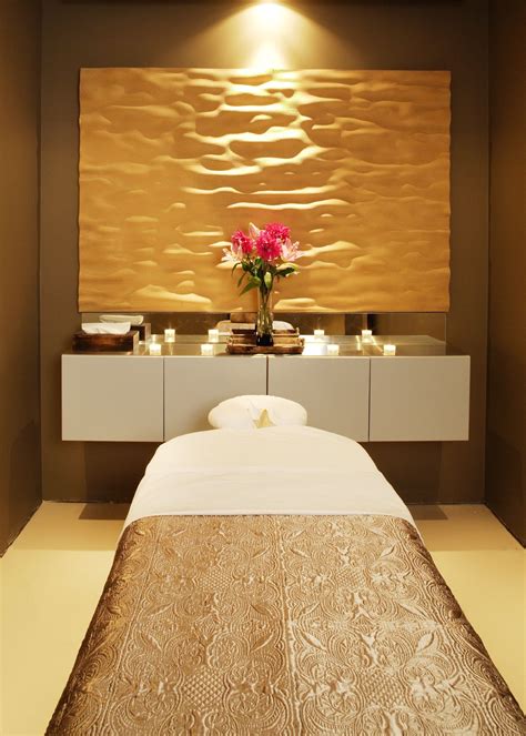 hammam spa toronto  spawards winner spa treatment room massage