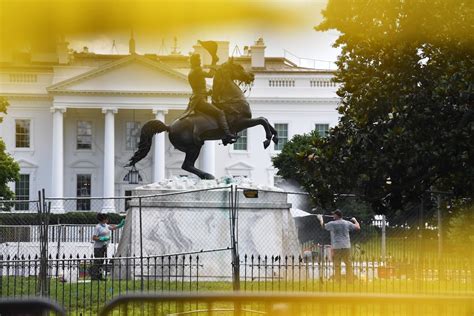 Opinion What Tearing Down Statues Reveals About Revolutionary