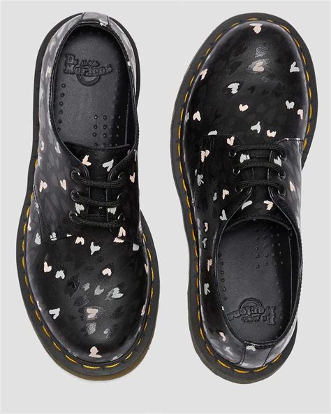 leather wild heart printed oxford shoes  black dr martens