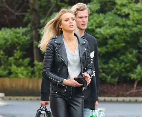 loris karius girlfriend liverpool star pictured shopping with stunning blonde in cheshire