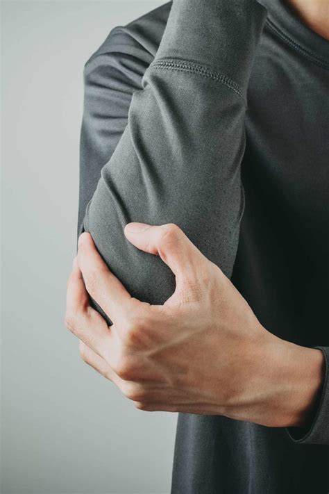 Hyperextended Elbow Symptoms Treatment And Recovery