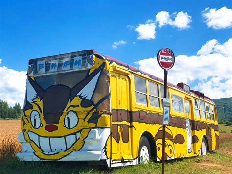catbus on totoro pass｜the gate｜japan travel magazine find tourism