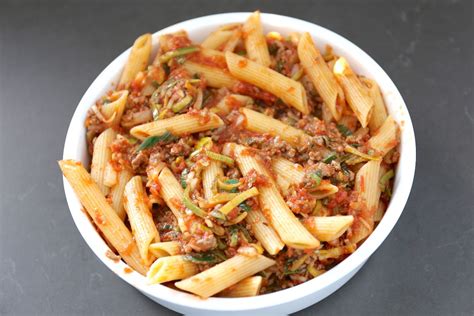 pasta ovenschotel met gehakt en prei lekker en simpel spaghetti pasta penne pasta pasta
