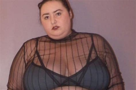 Plus Size Woman S Revealing Photo Goes Viral Can You