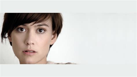 Short Hair Brunette Women Face Actress Model Cropped Closeup