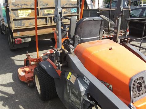 kubota  tractor orange vin   auctions