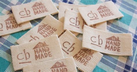 craftyblossom fabric labels  tutorial