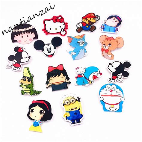 1pcs tom and jerry hello kitty mickey icon badge harajuku acrylic pin badges brooches anime