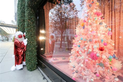 selfridges christmas windows are now on display for 2020