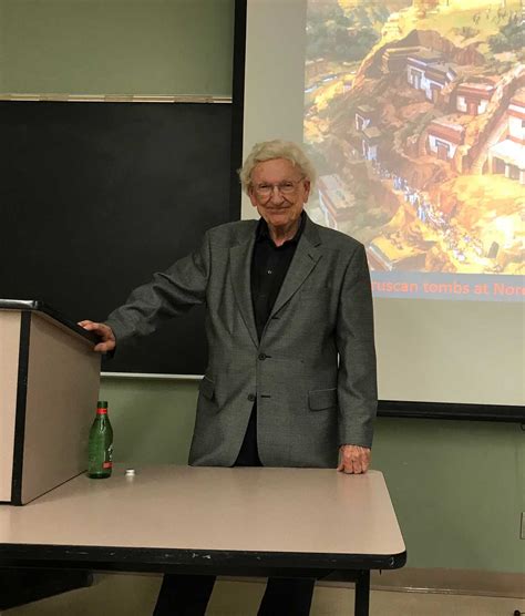 History Professor Retires After 33 Years At Csun The Sundial