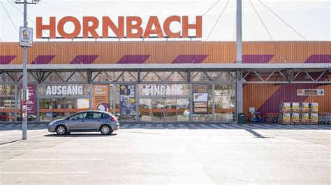 hornbach erwartet umsatzplus von bis zu  prozent