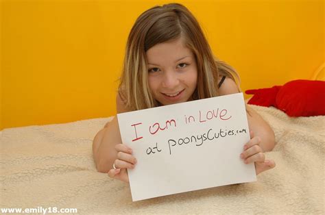 emily18 fansigns