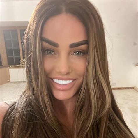 katie price wows fans with fresh faced snap after appearing in harry