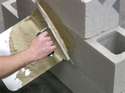 build  concrete block wall  mortar   garden