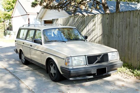 reserve  volvo  wagon  speed  sale  bat auctions sold    november