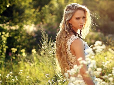 Blondes Women Nature Outdoors White Dress 1600x1200