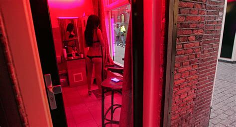 Strict Rules Set For Amsterdam S Red Light District Brothel Owners