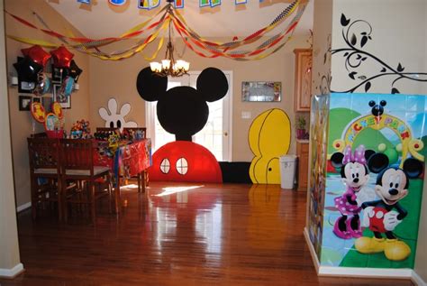 mickey mouse clubhouse party crafts action