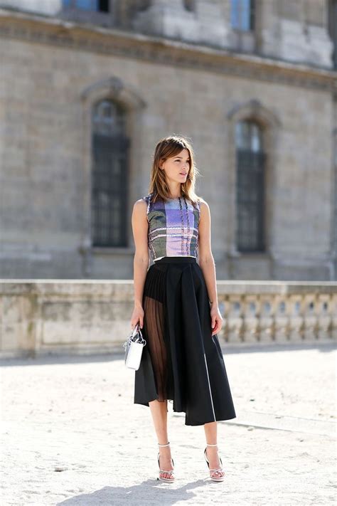 how to wear a sheer skirt street style ideas 2020