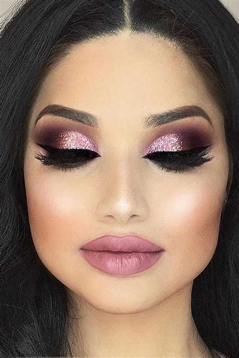 glamorous eye makeup  hottest makeup trends  style code