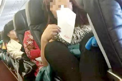Disgruntled Passenger Shares Bad Flight Experience With
